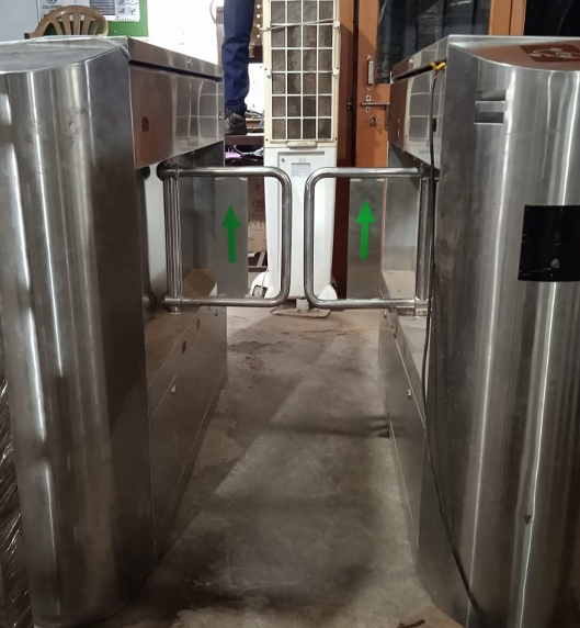 Swing Barrier Lane Extender